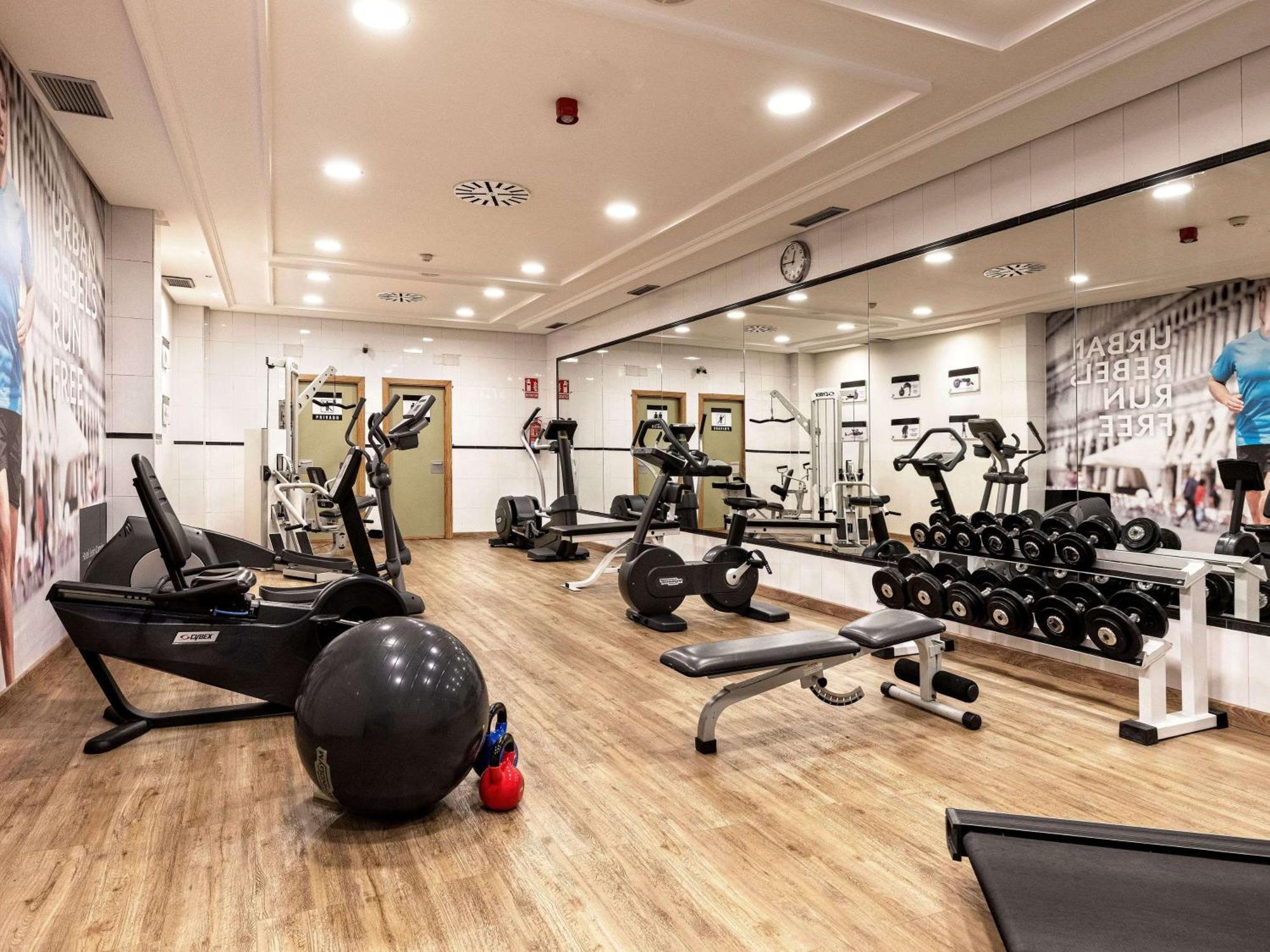Hotel Zentral León Εξωτερικό φωτογραφία