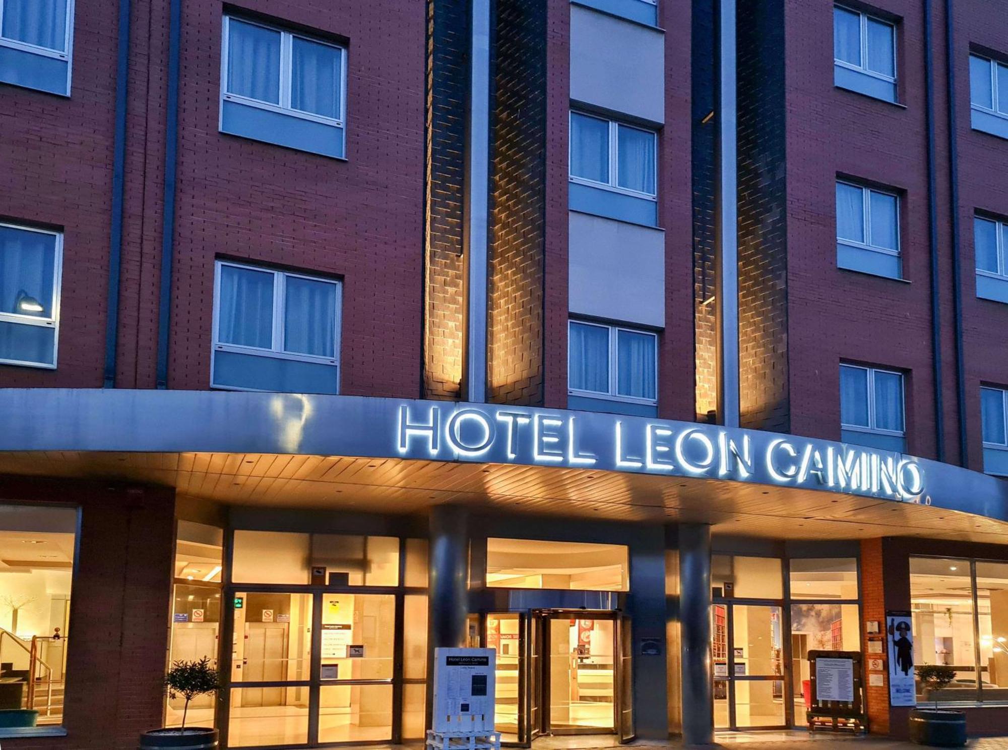 Hotel Zentral León Εξωτερικό φωτογραφία